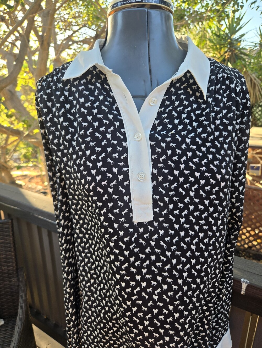 Free People Black & White Horse Print White Collar & Cuffs Blouse Small